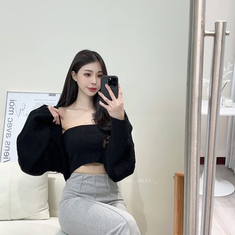 A00B57B8-2273-44D3-9F51-3342F7944D6F