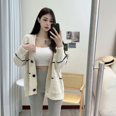 3F95A088-BB4D-4520-9194-EC18F7BD54ED