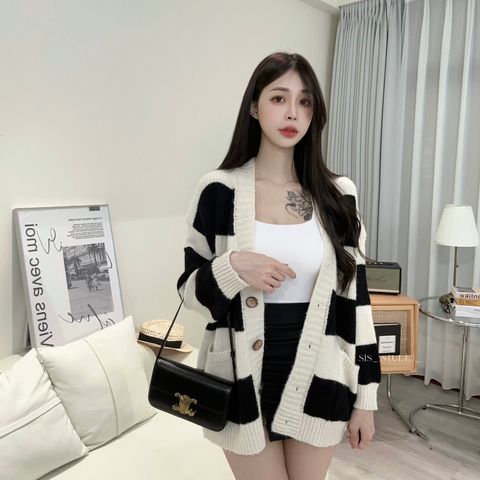 5986CB36-7BF4-451E-B0FF-4740048FD25E