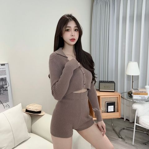 0C297E1C-115F-4719-A7C1-C84014205761