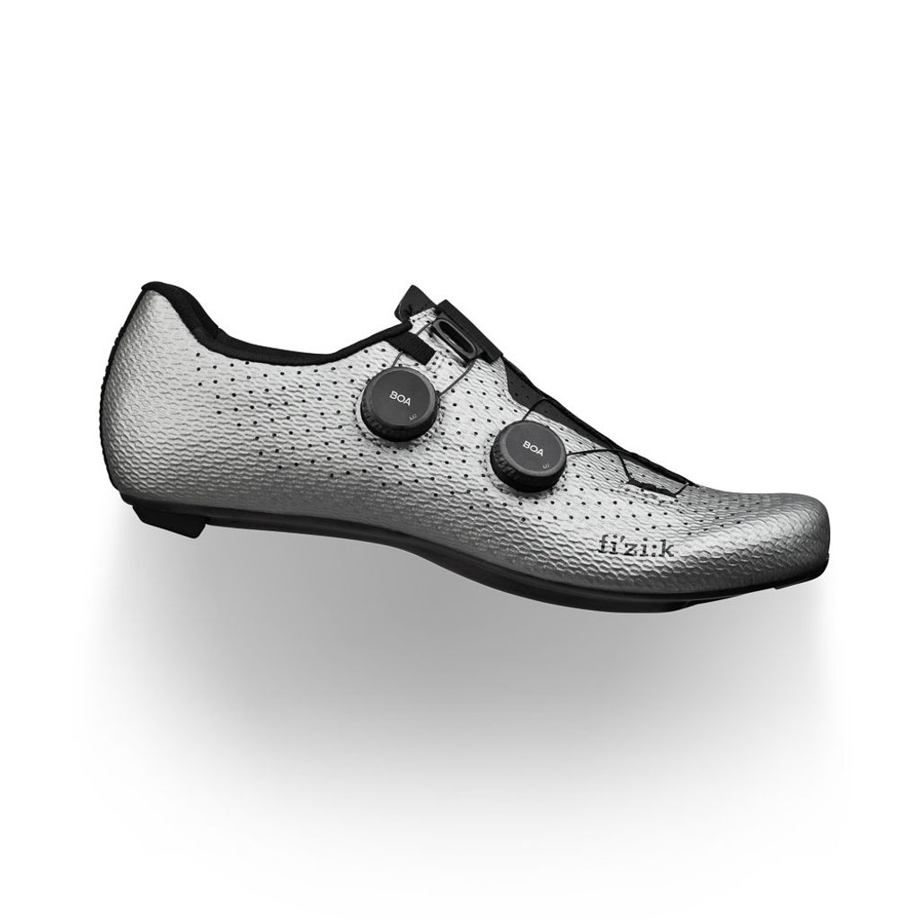 vento-stabilita-carbon-silver-1-best-road-racing-cycling-fizik-shoes_1.jpg