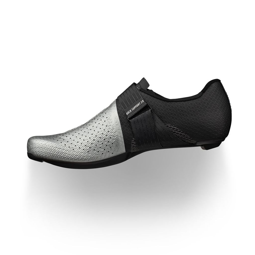 vento-stabilita-carbon-silver-3-fizik-premium-road-cycling-shoes_1.jpg