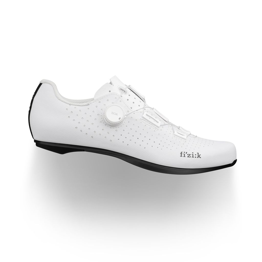 fizik-tempo-carbon-decos-1-white-wide-road-cycling-shoes-with-carbon-outsole