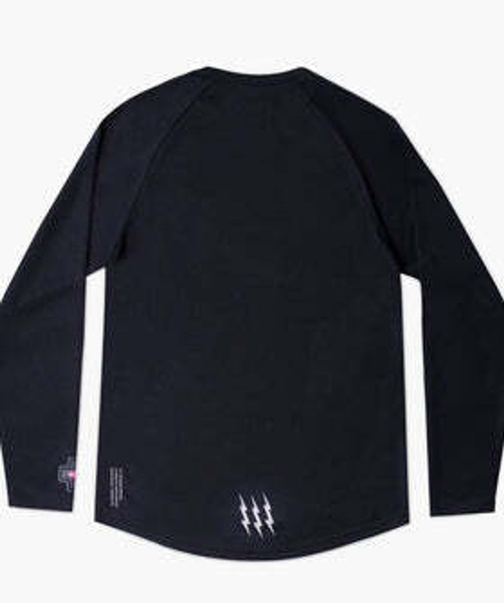 Web_20364_Long_Sleeve_riders_jersey_black_back_2021_280x335_crop_center_813672a8-d2da-481d-8117-d778803362eb_1000x1000