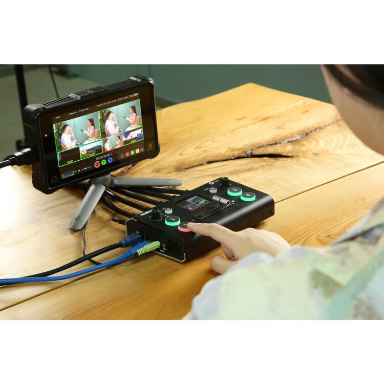 RGBlink Mini Switcher with 4 HDMI Inputs and Preview Monitor