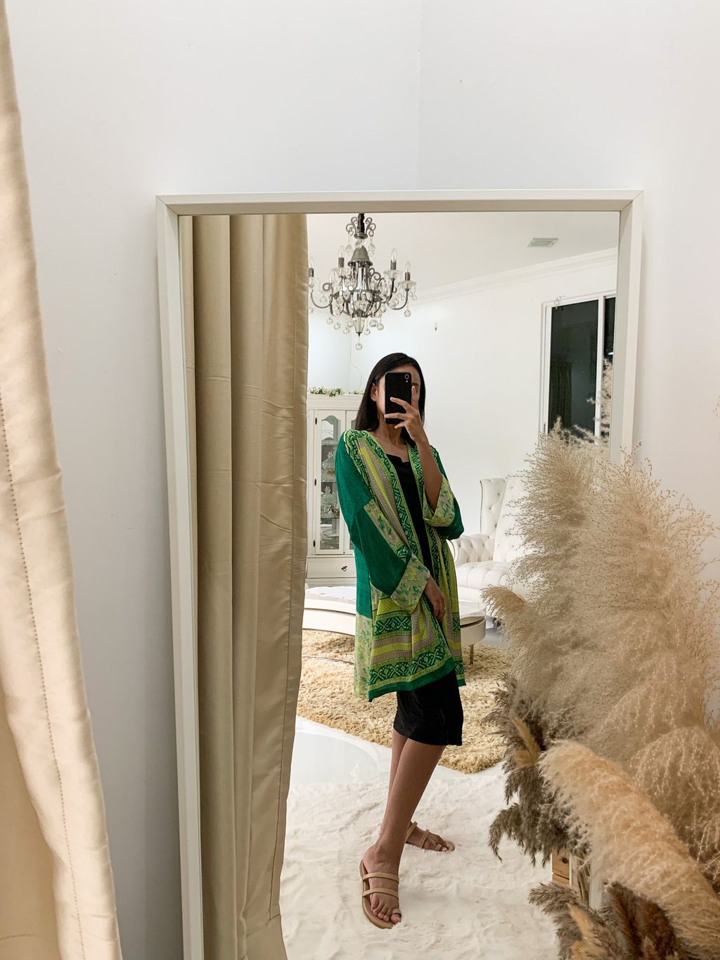 C4909F9E-21CF-401A-84EC-4D482B90523B