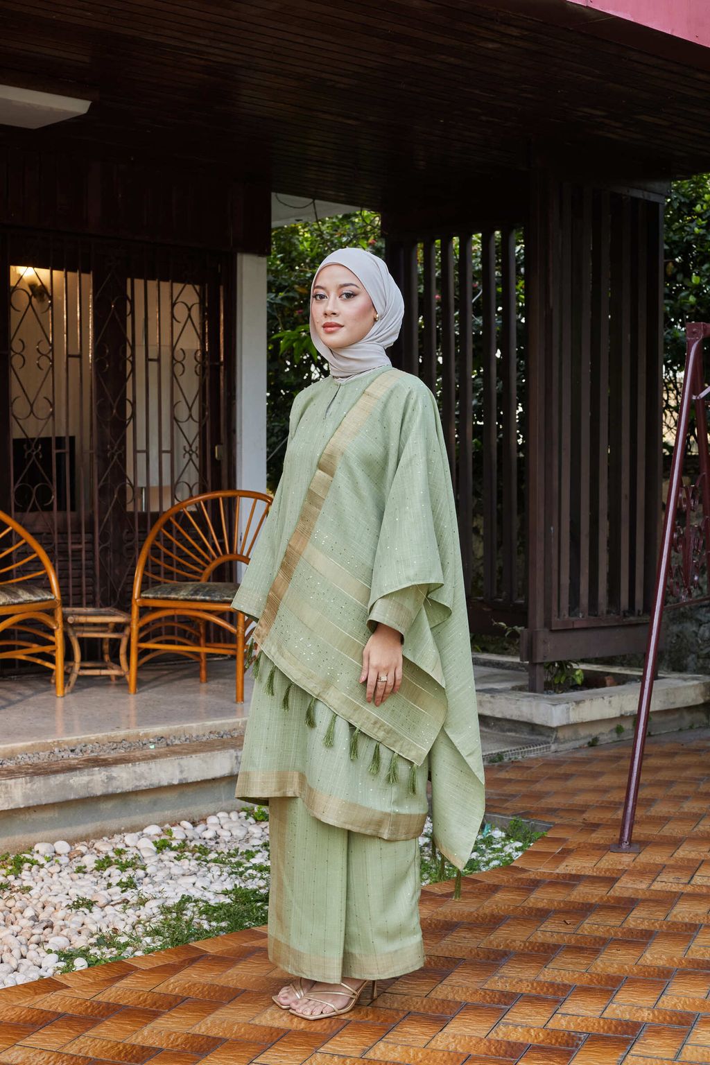 Untitled Capture2141