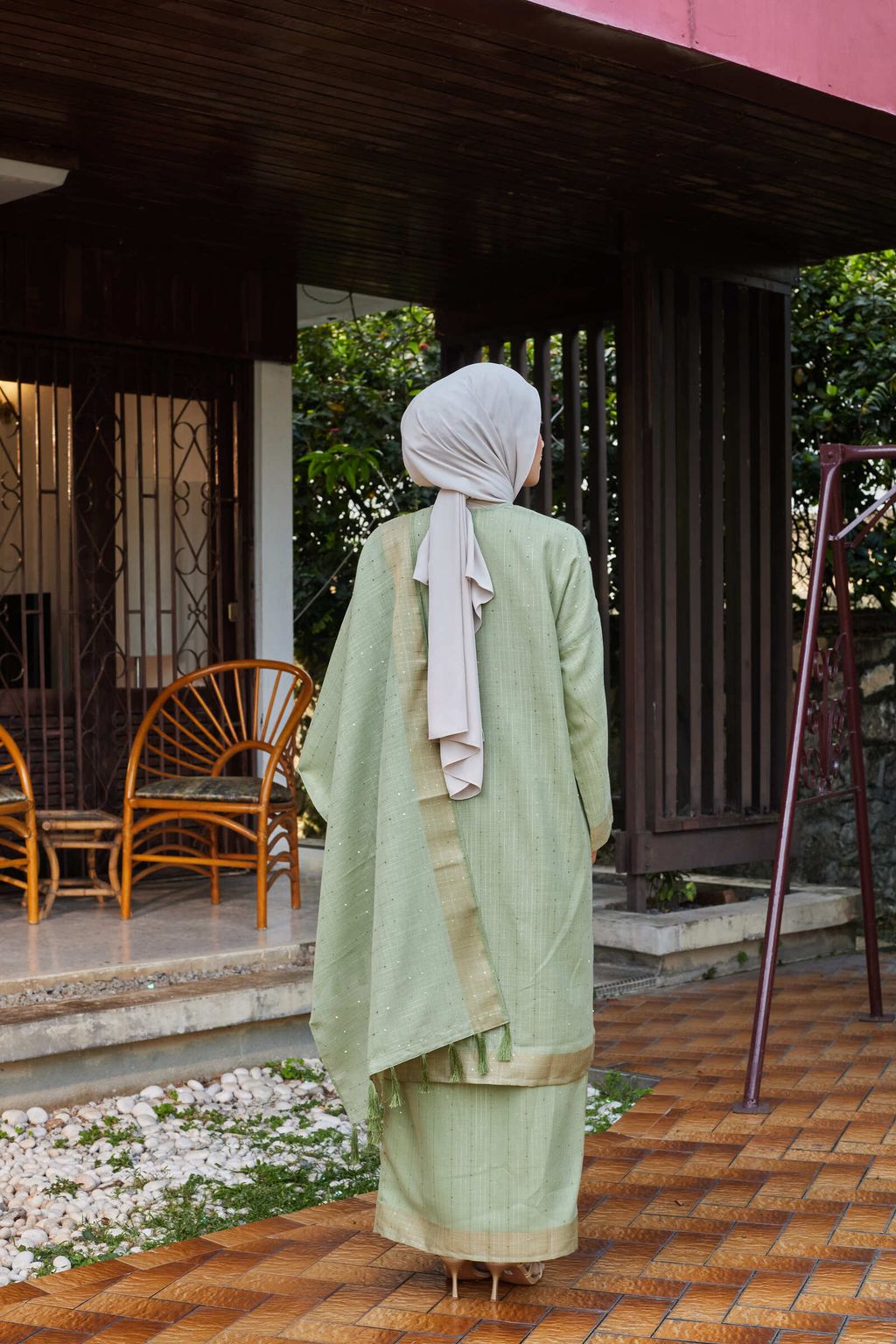 Untitled Capture2148