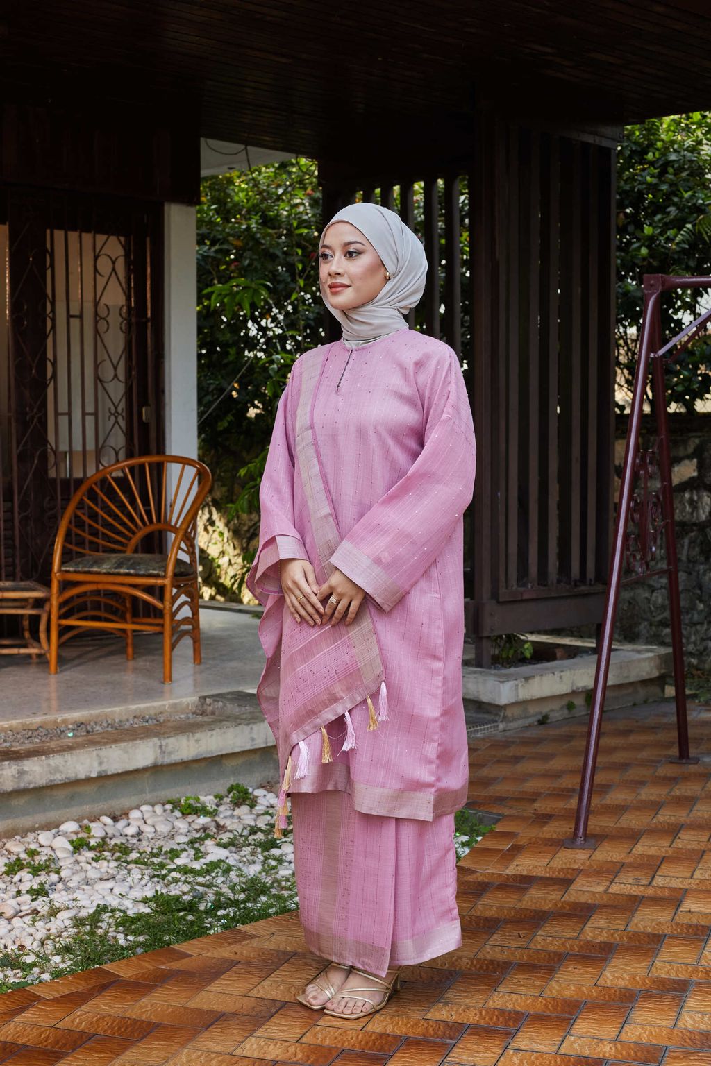 Untitled Capture2171