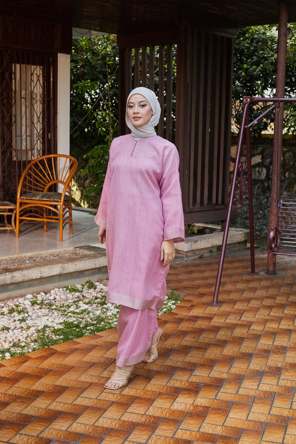 Untitled Capture2194