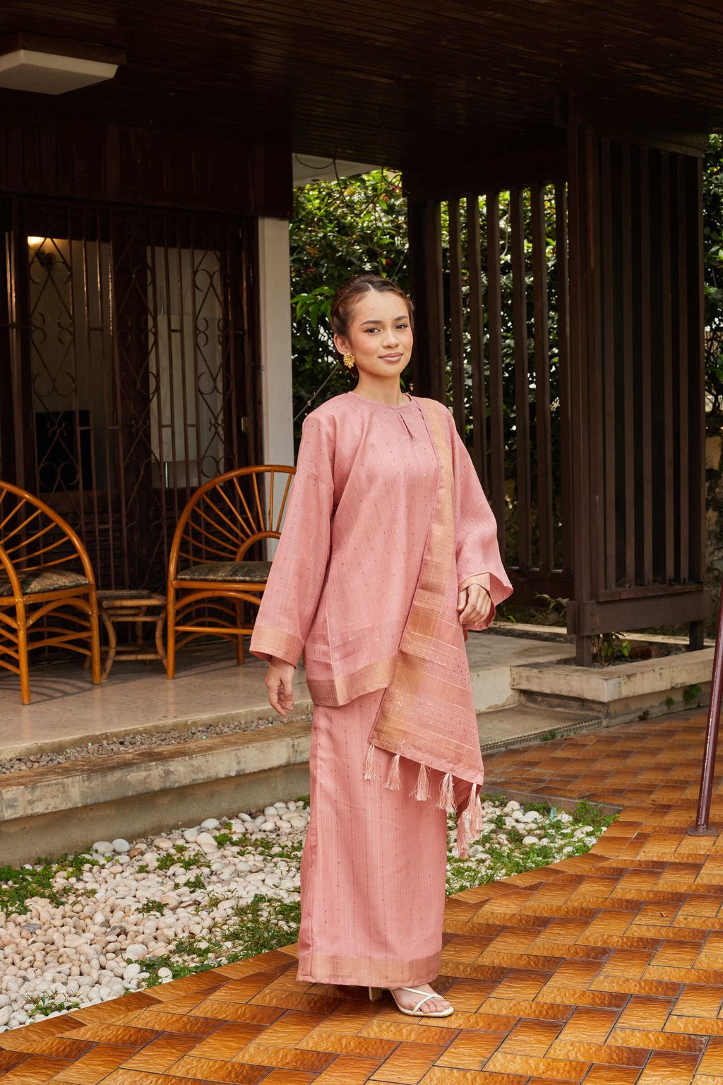 Untitled Capture2371