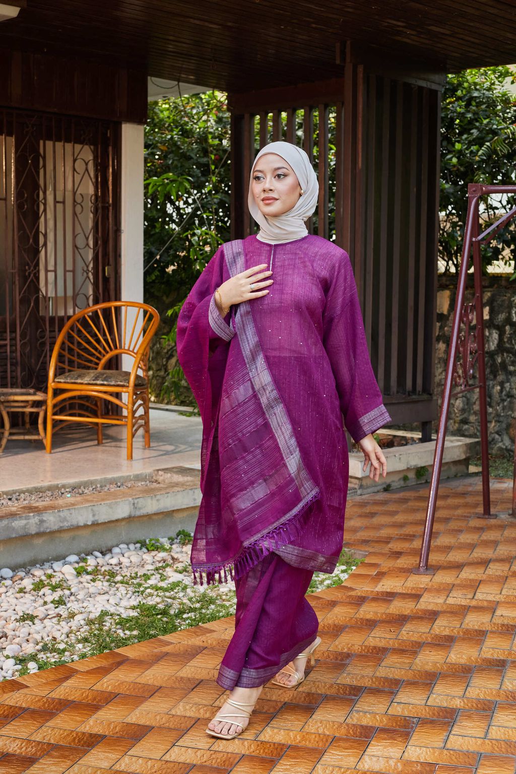 Untitled Capture2213