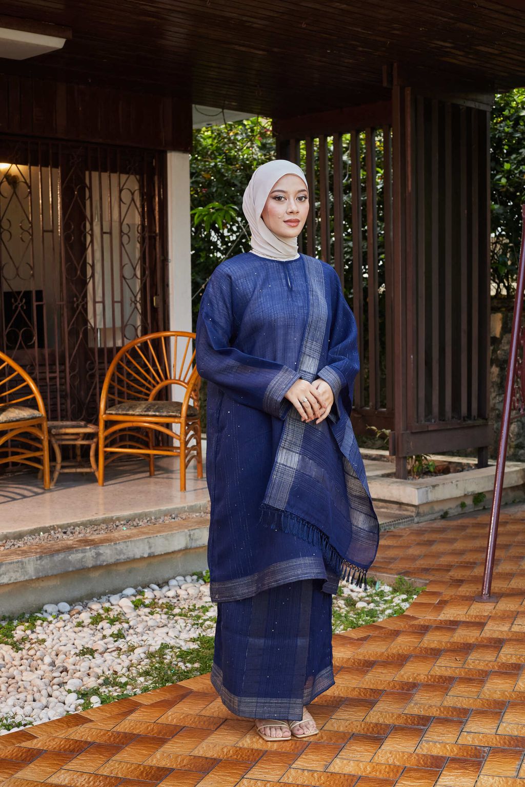 Untitled Capture2275