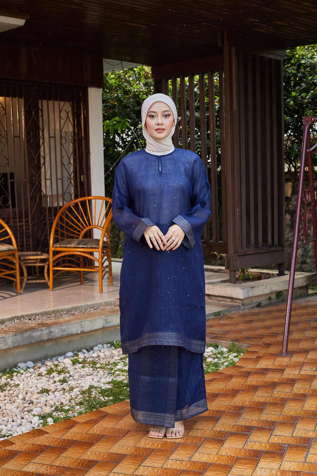 Untitled Capture2294