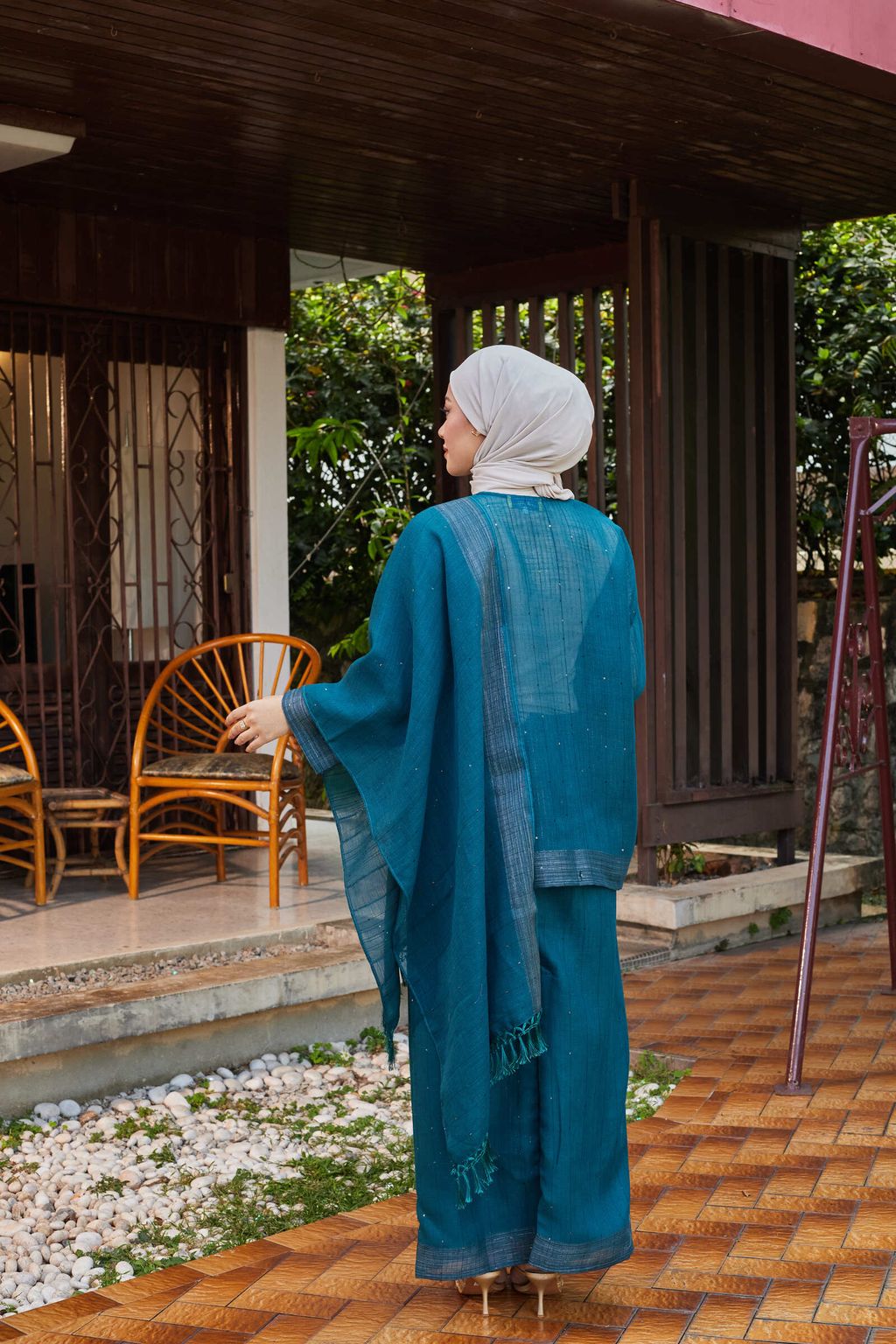 Untitled Capture2306