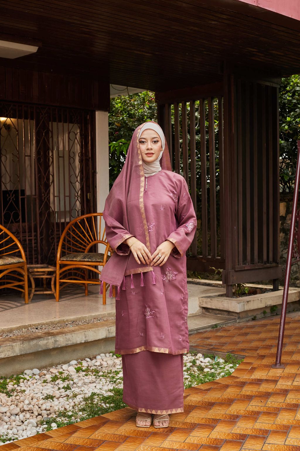 Untitled Capture2387