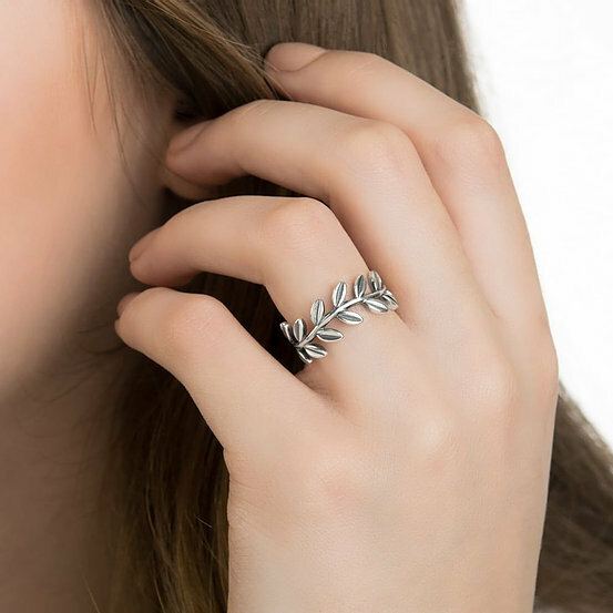 Laurel Wreath Ring – DANIA FAÇON ®