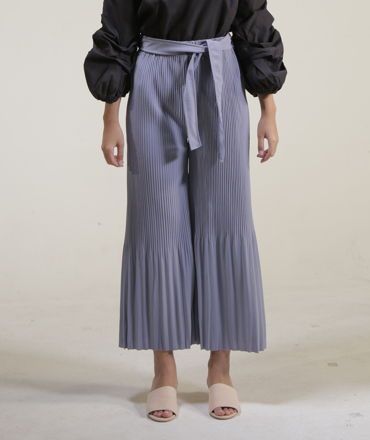 pleated flare pants