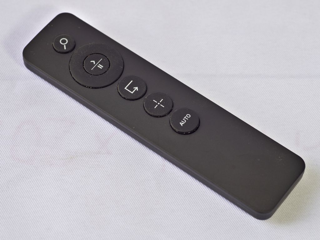 IROVA X1 Remote.jpg