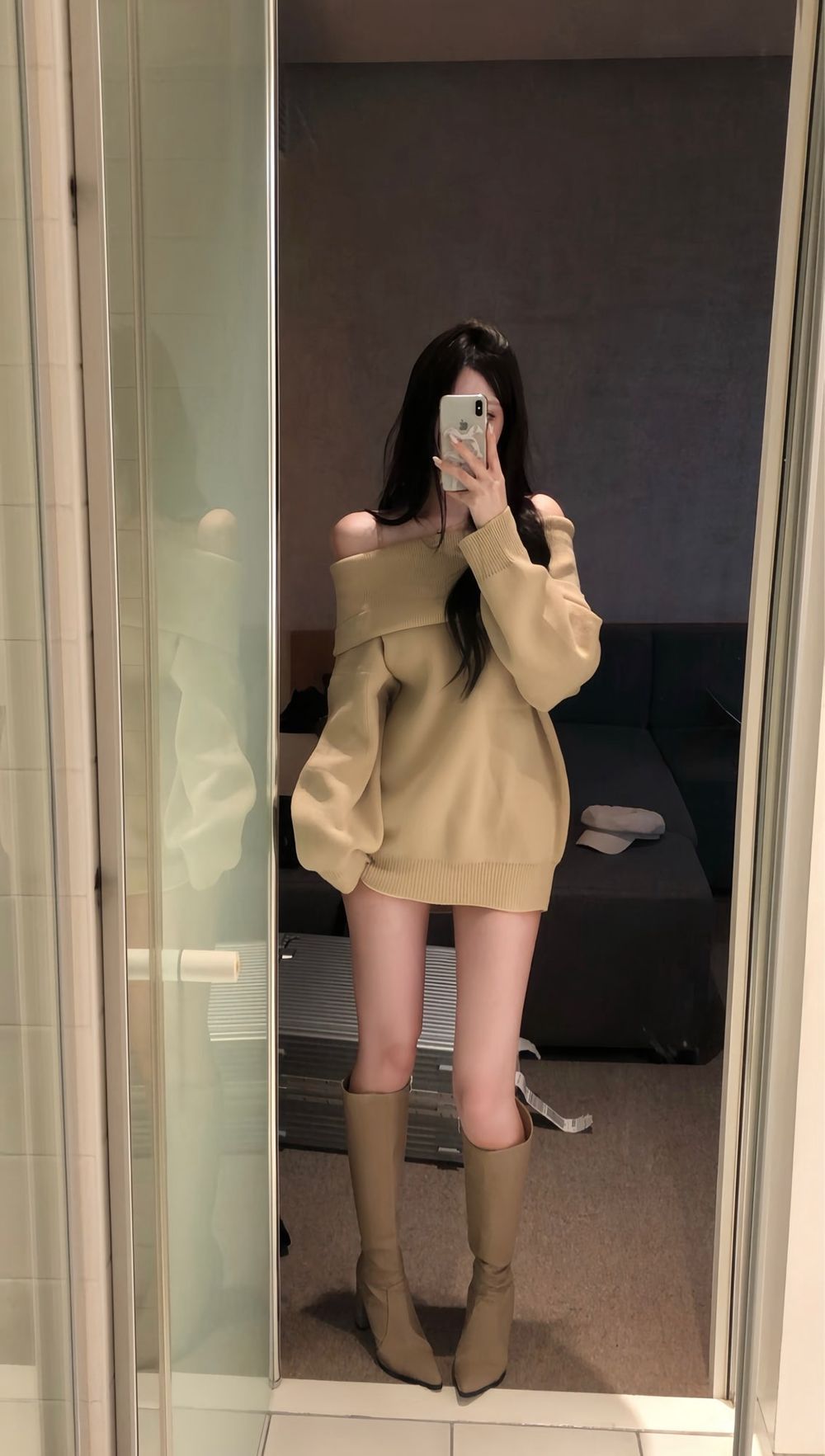 5220921390892245_1886215821