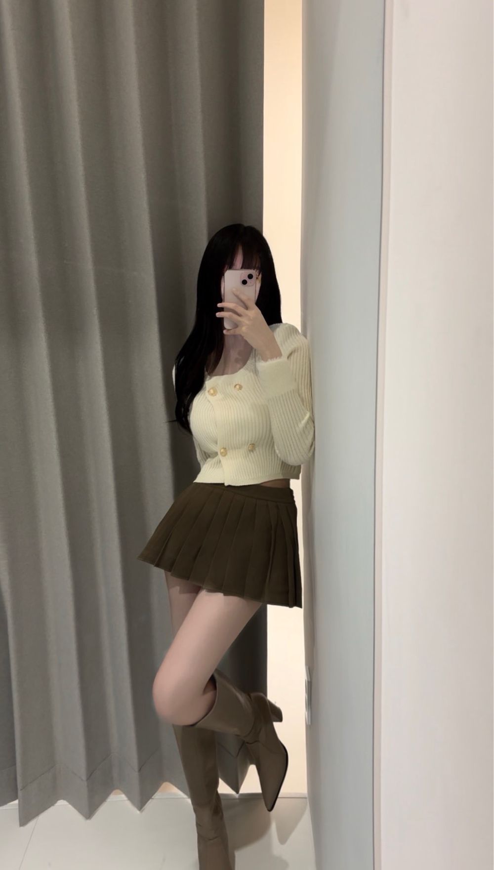 32158296644823423_1544039550