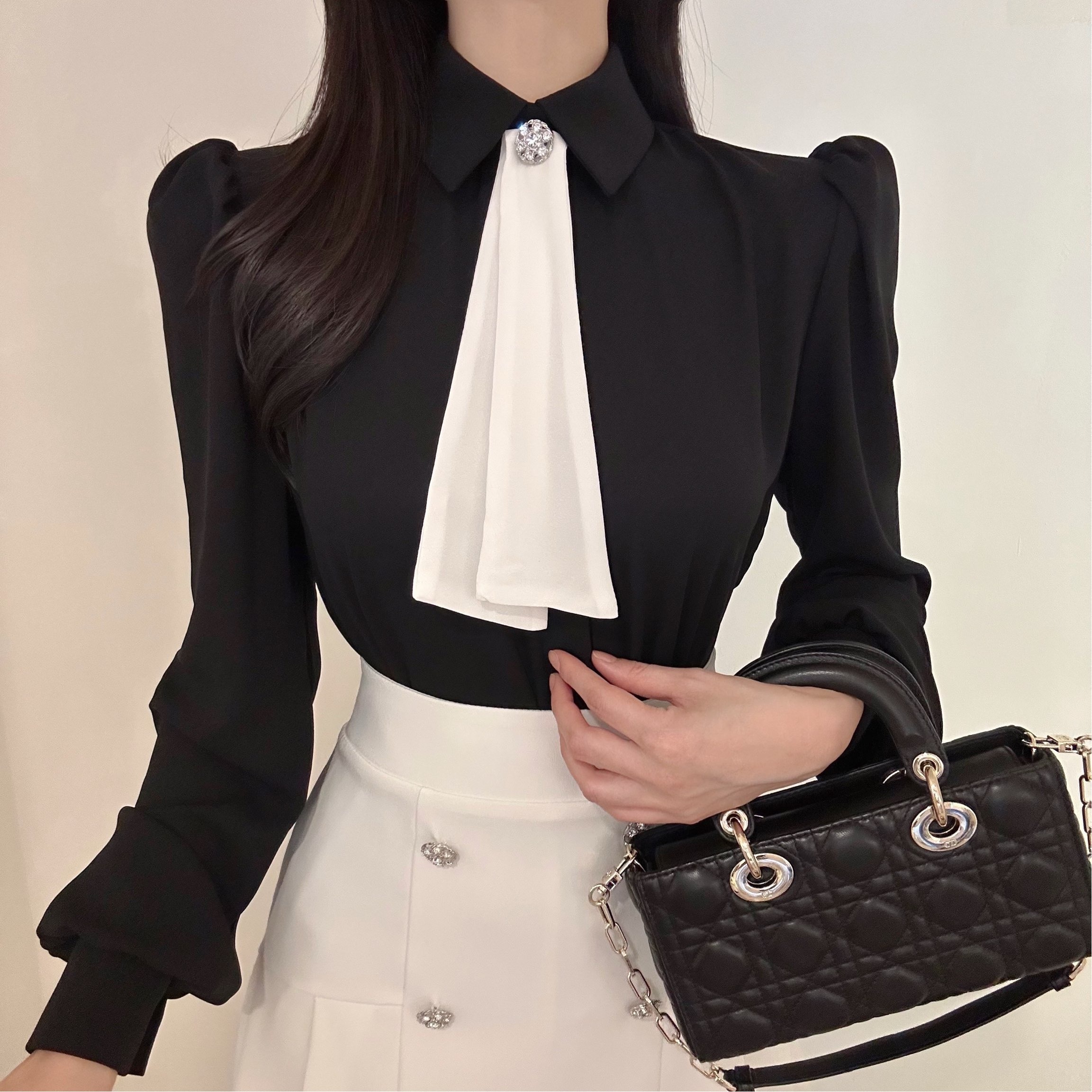 imgi_117_photo_1729784632