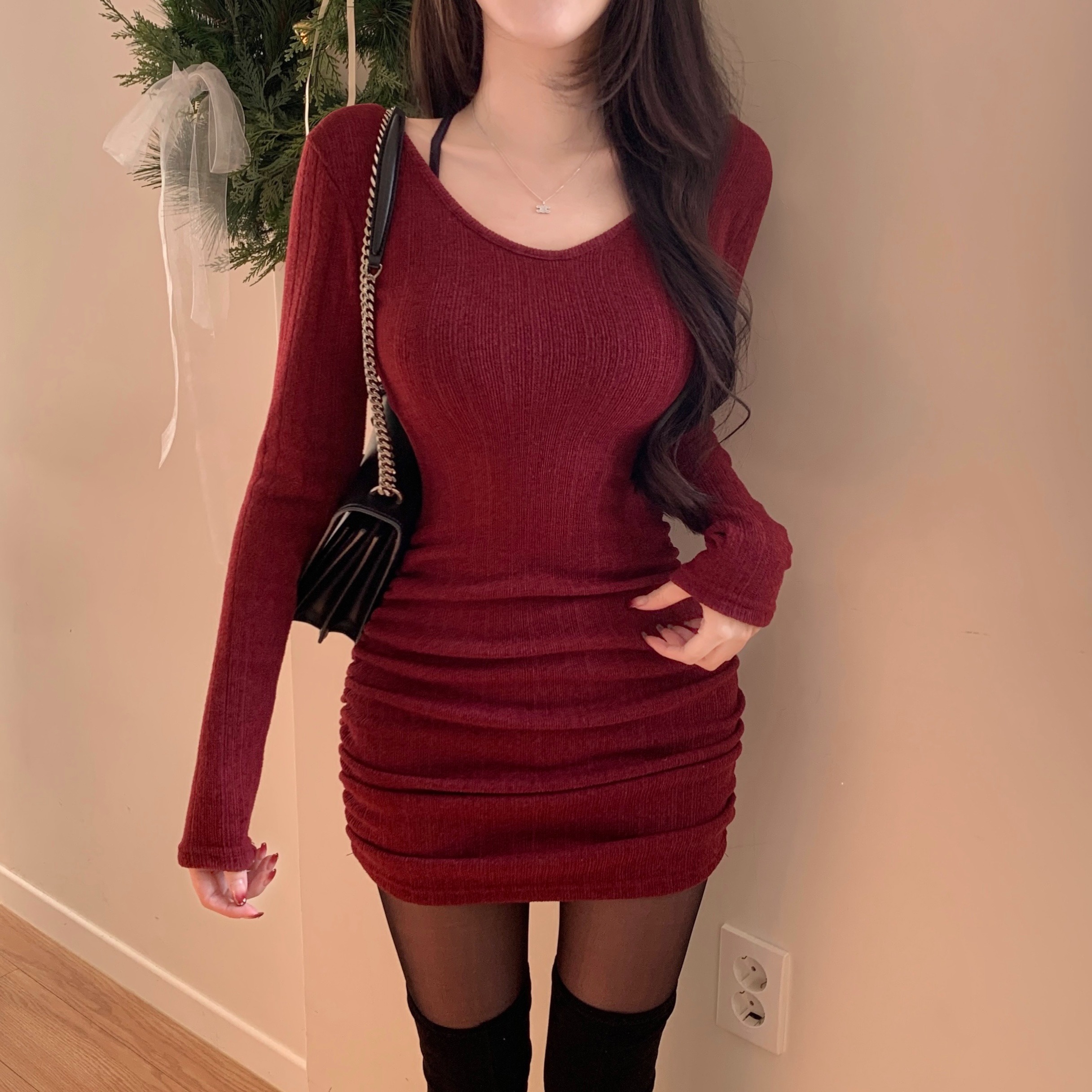 imgi_36_20251120_1763615702351816l