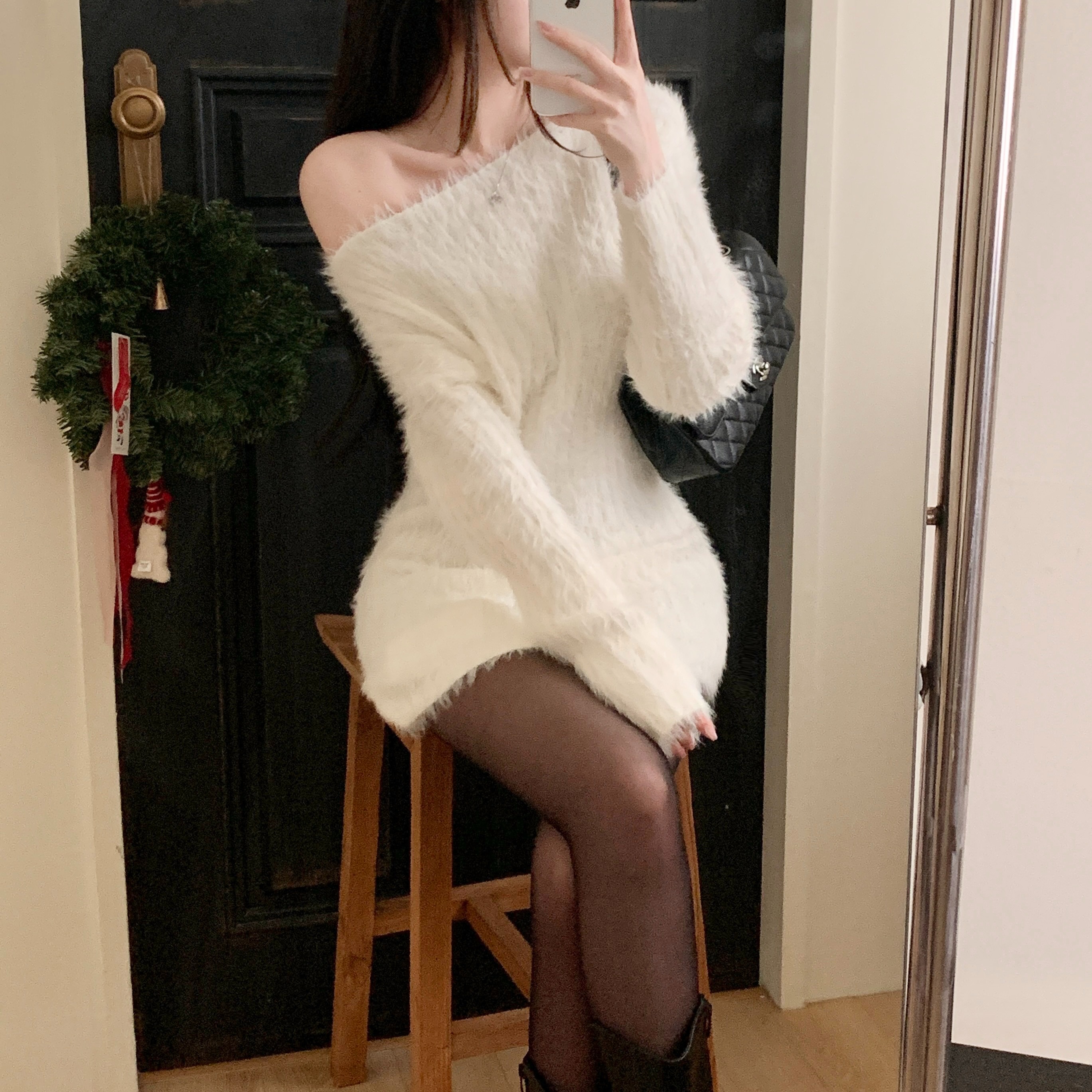 imgi_27_20251202_1764657668932352l