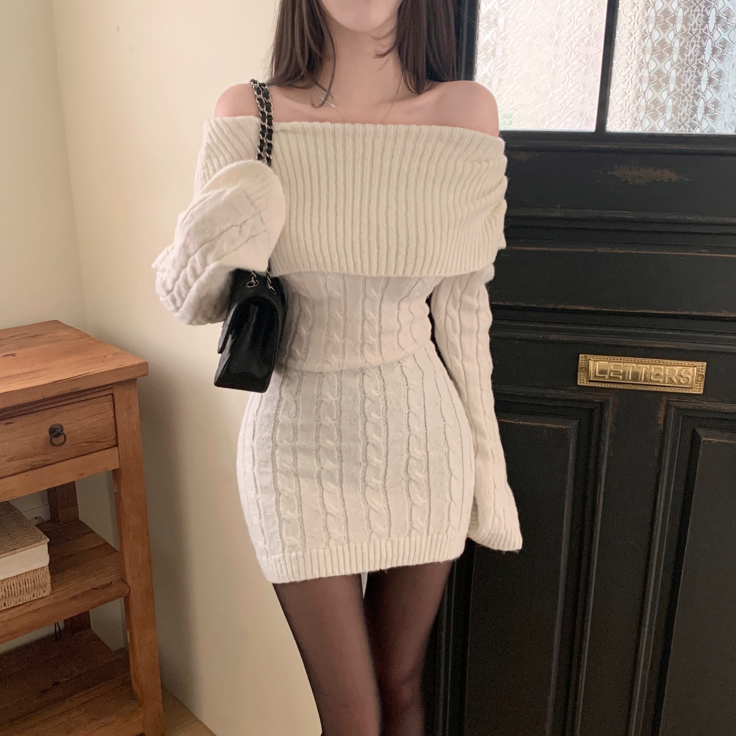 imgi_21_20251127_1764226646873759l