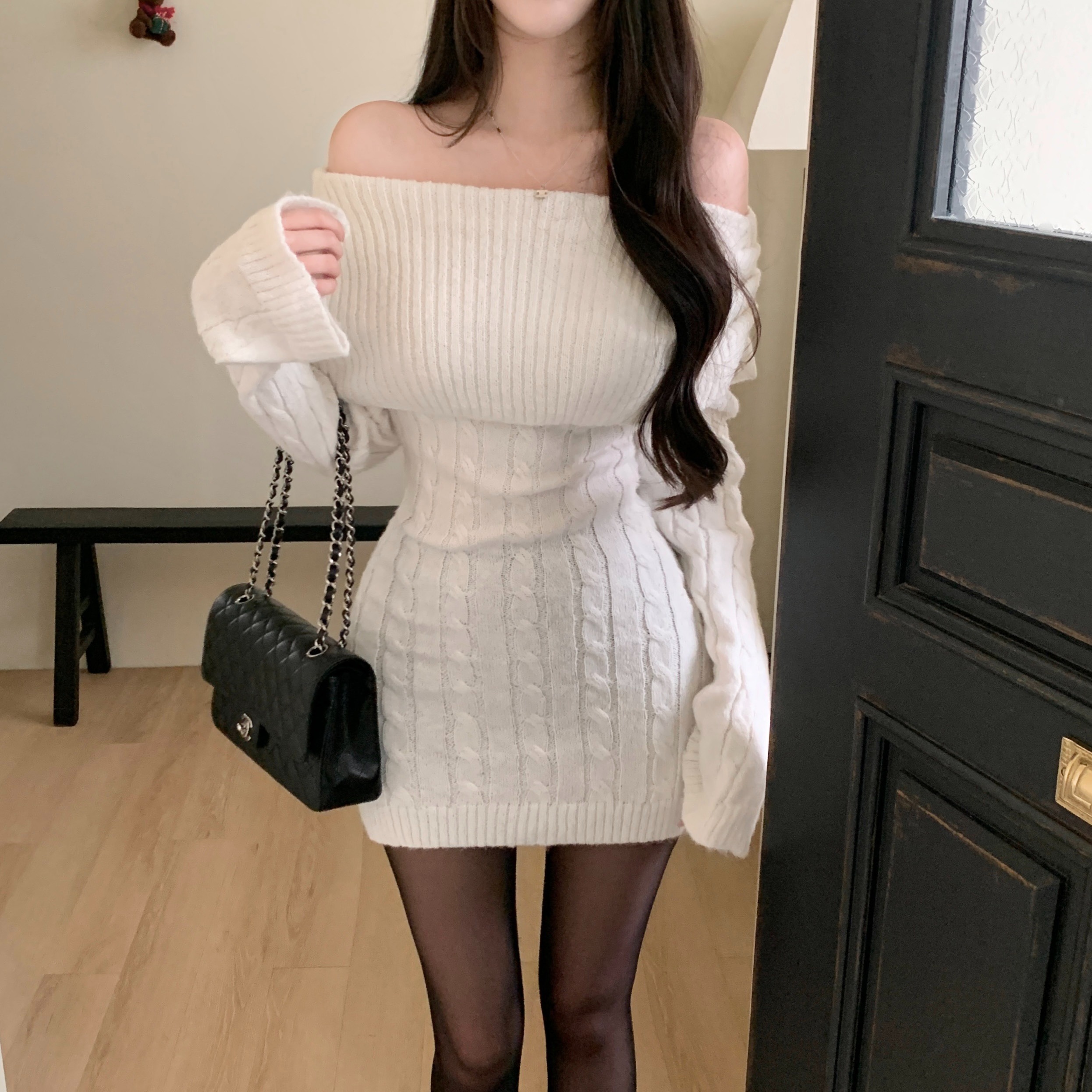 imgi_19_20251127_1764226646548597l