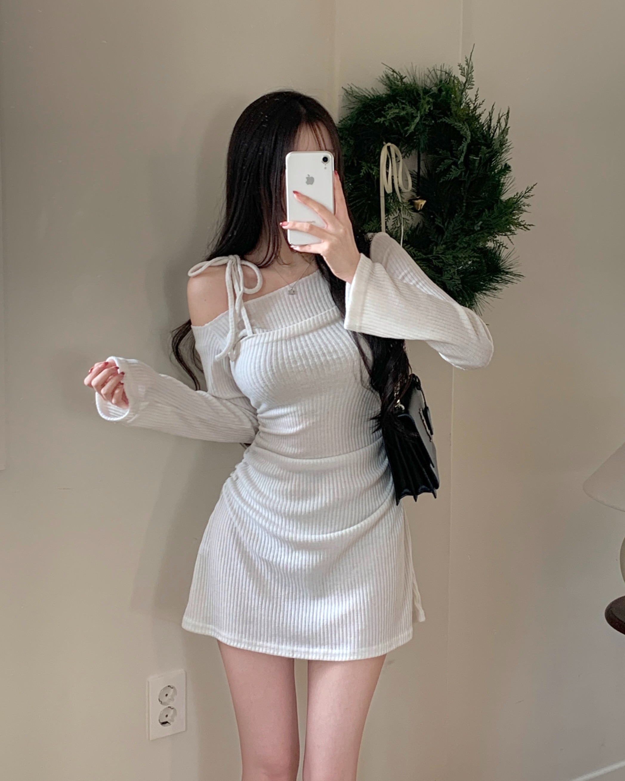 imgi_22_20251106_1762411718087261l