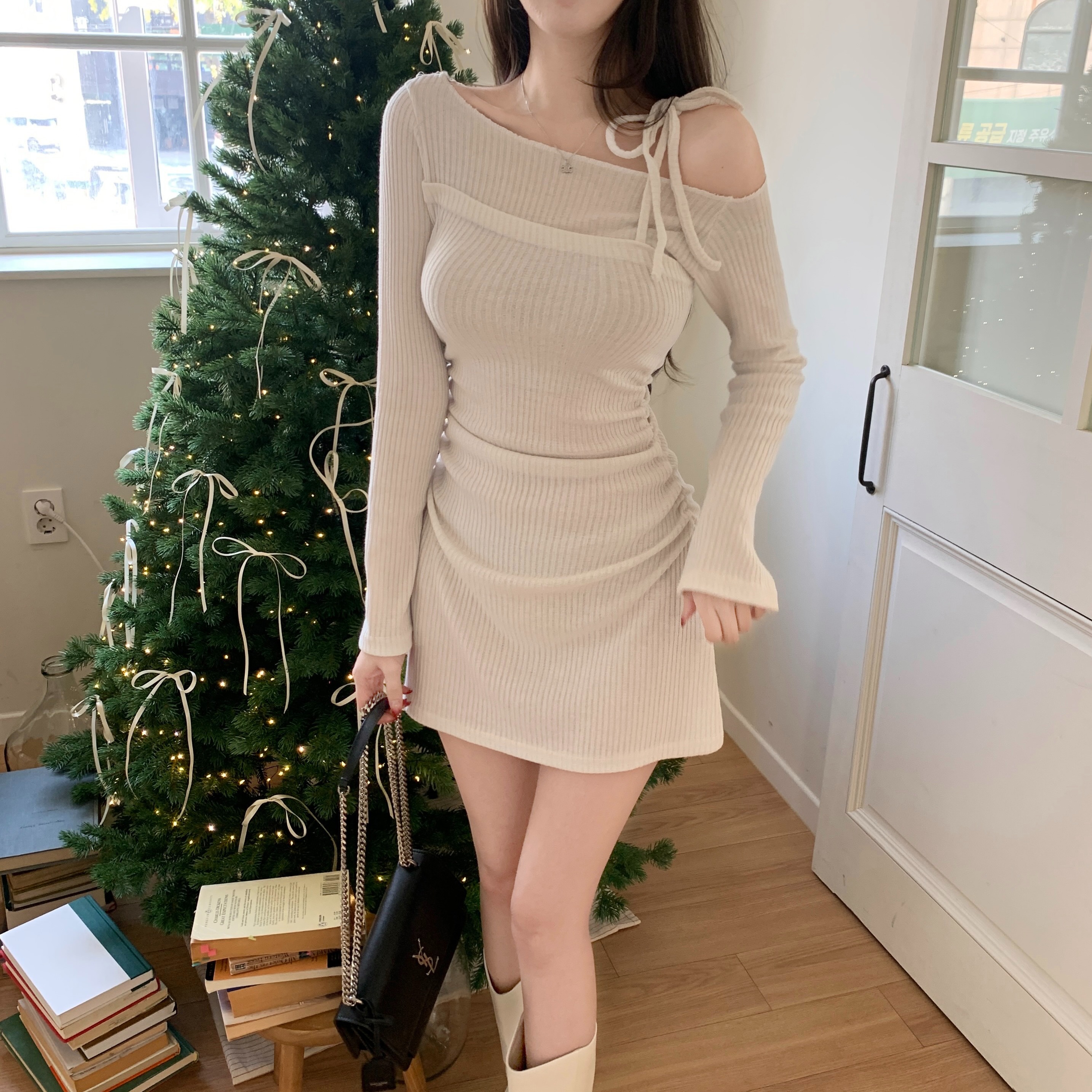 imgi_25_20251106_1762411719537534l