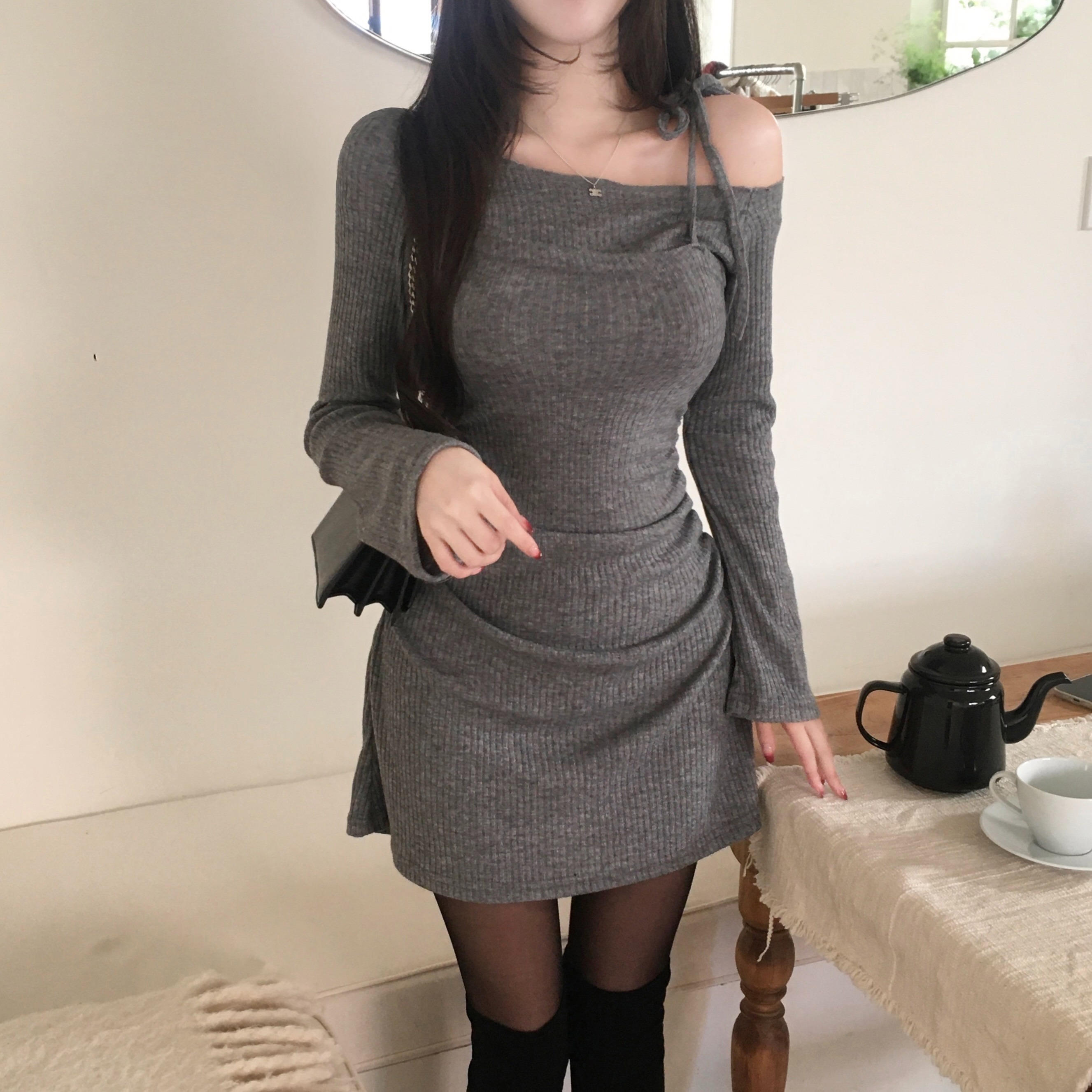 imgi_42_20251106_1762411718807762l