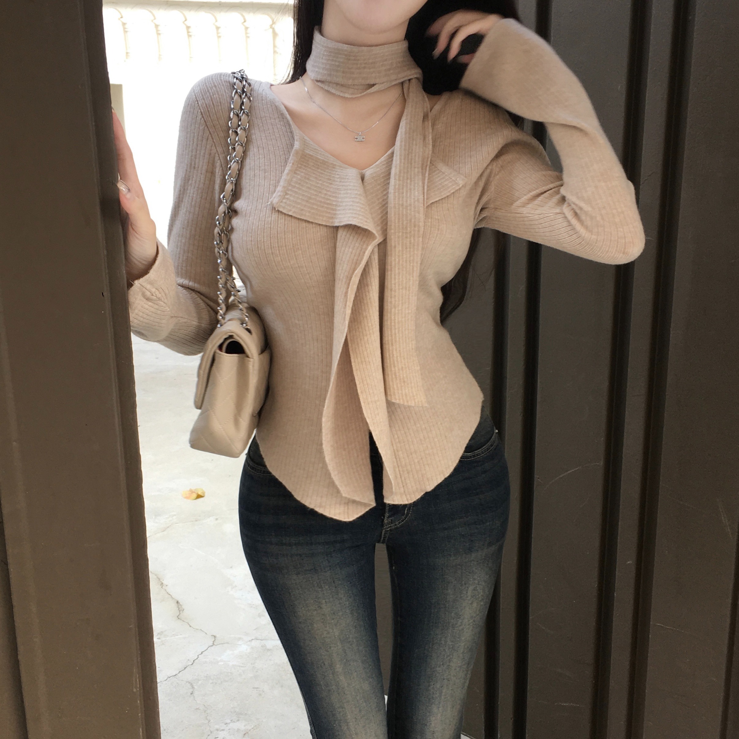 imgi_28_20251029_1761721705794567l