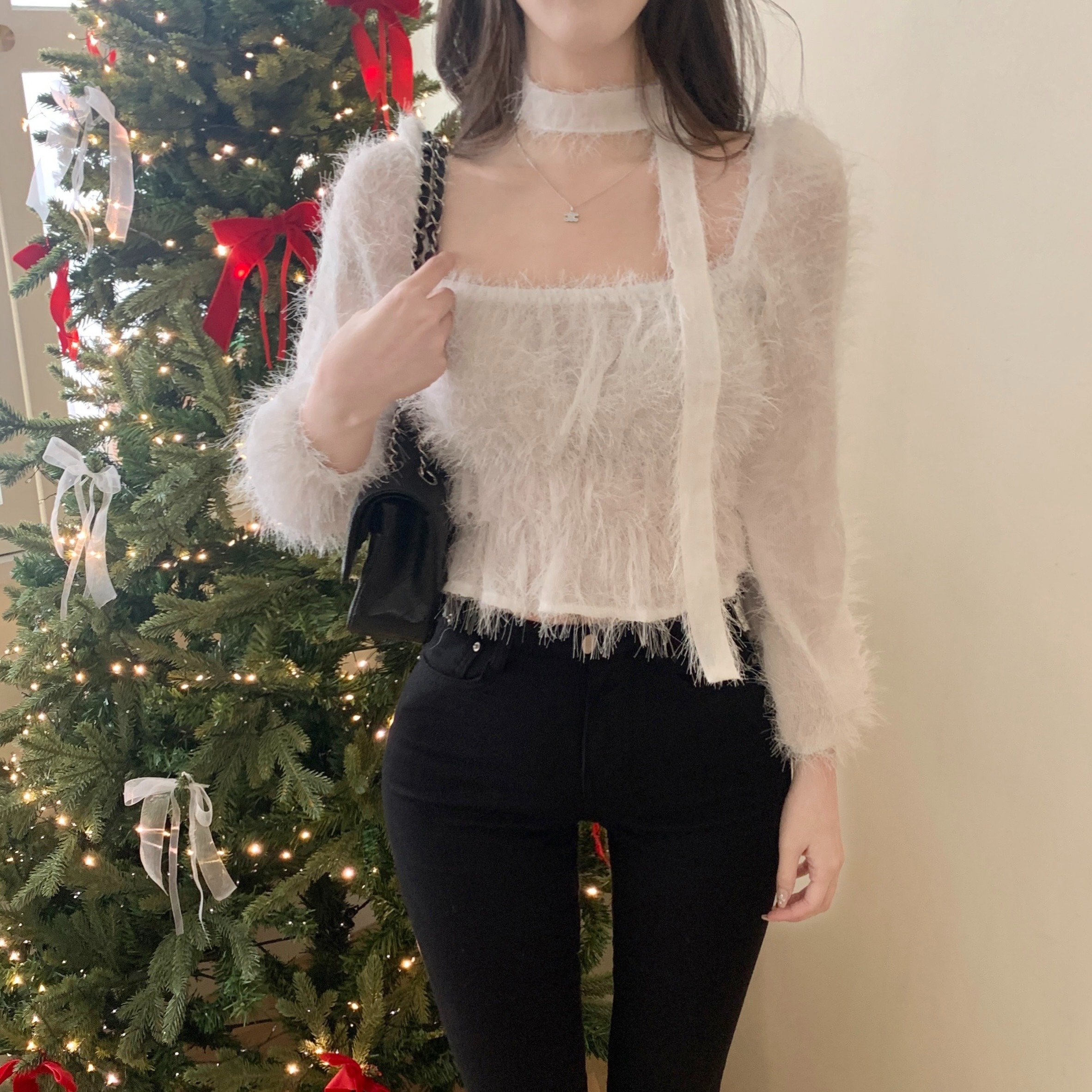 imgi_27_20251211_1765435079244977l