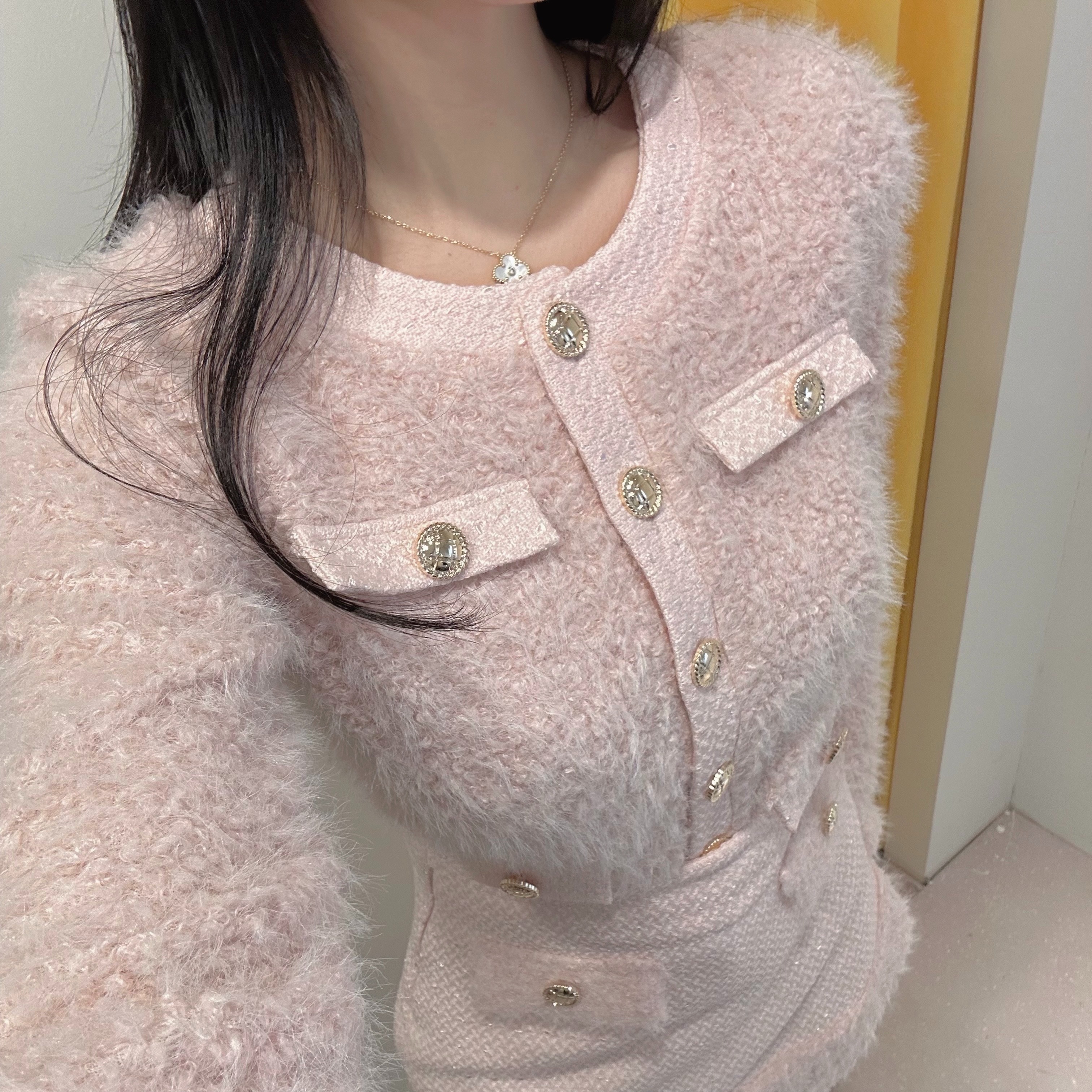 imgi_85_2816025905826610_1023759406