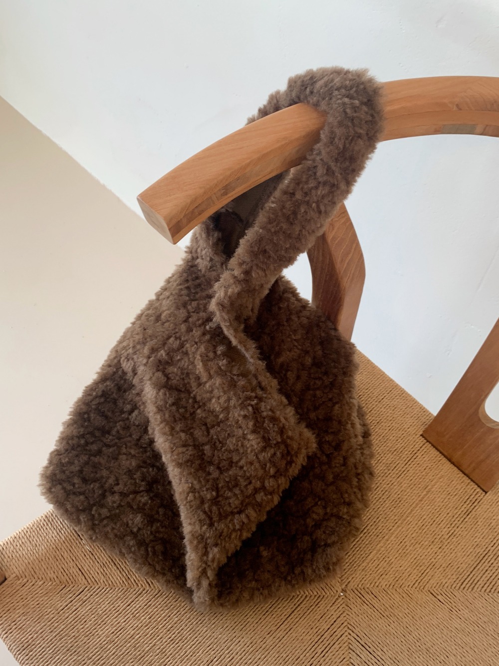 imgi_37_06d27cfa442833f9fd87edce47b2d3eb