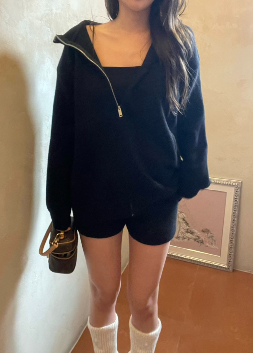 imgi_53_0D54C3C7-413B-4FC9-B874-1339E490E99B