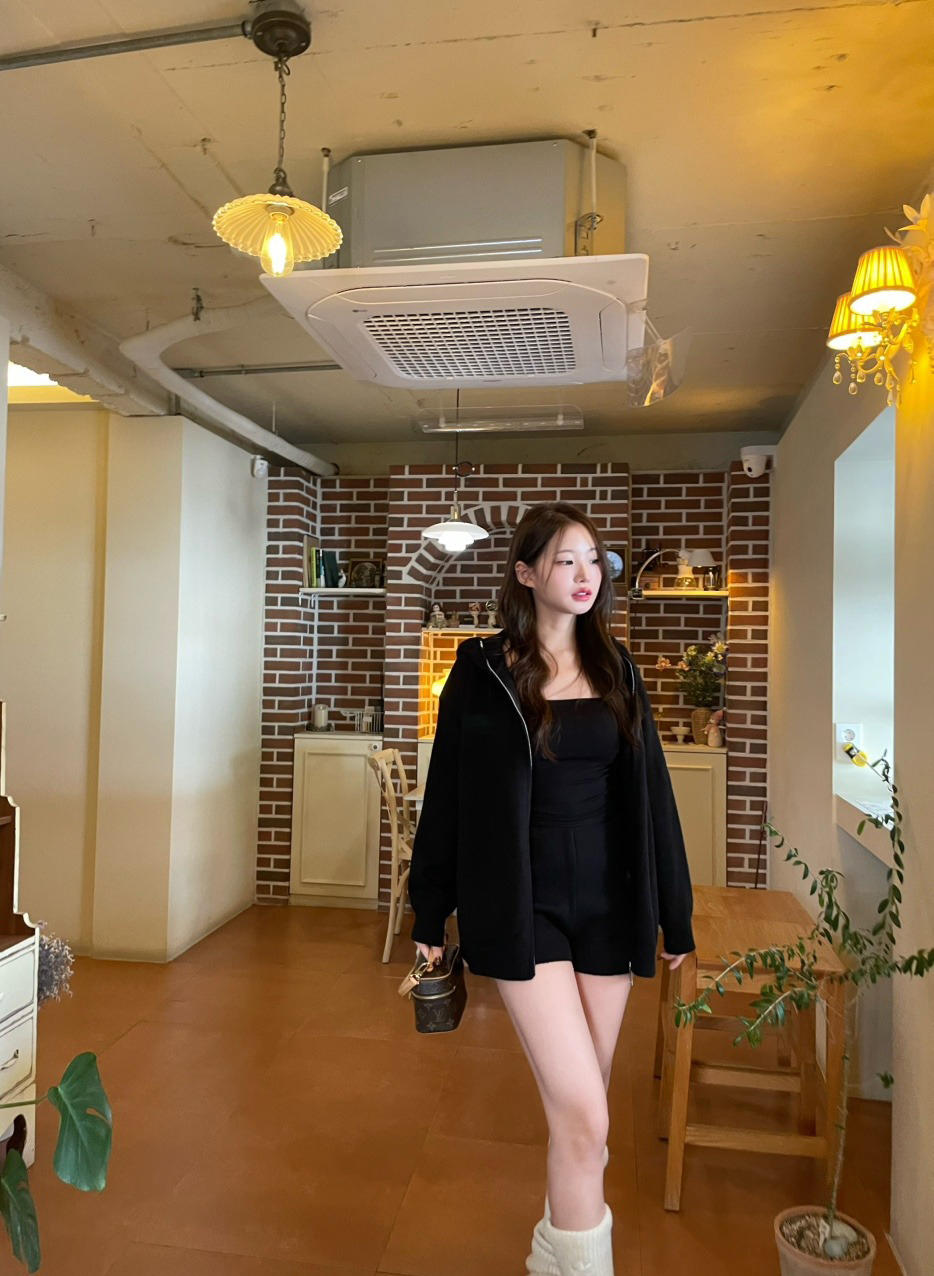 imgi_205_C9A67809-6010-4677-AC74-9AD67F764030