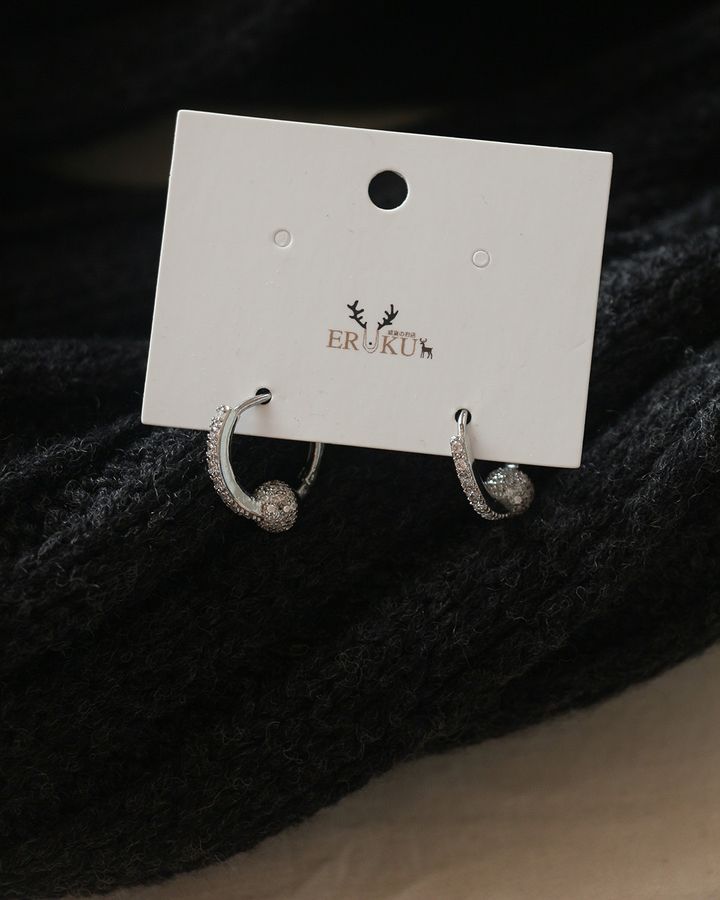 新官單品-古瑟中月️耳環-2.jpg