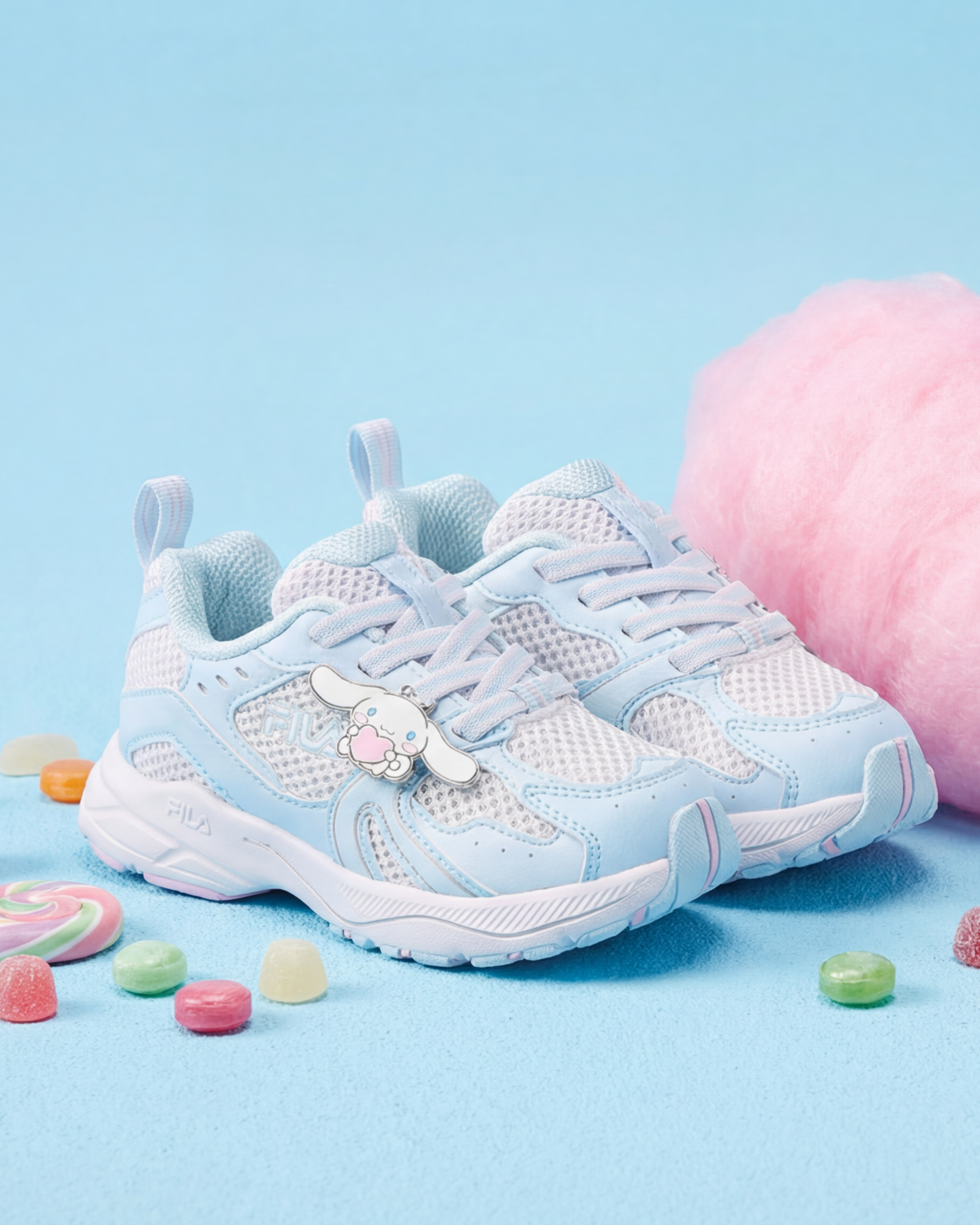 Generated_with_Kive.ai_-_Create_a_4K_ultra-high-resolution_product_image_in_a_16_9_aspect_ratio._Use_the_exact_same_shoe_design_as_the_original_reference._Do_not_modify__reinterpret_5e8172ac-6880-4d28-a119-96822ad7c9dc