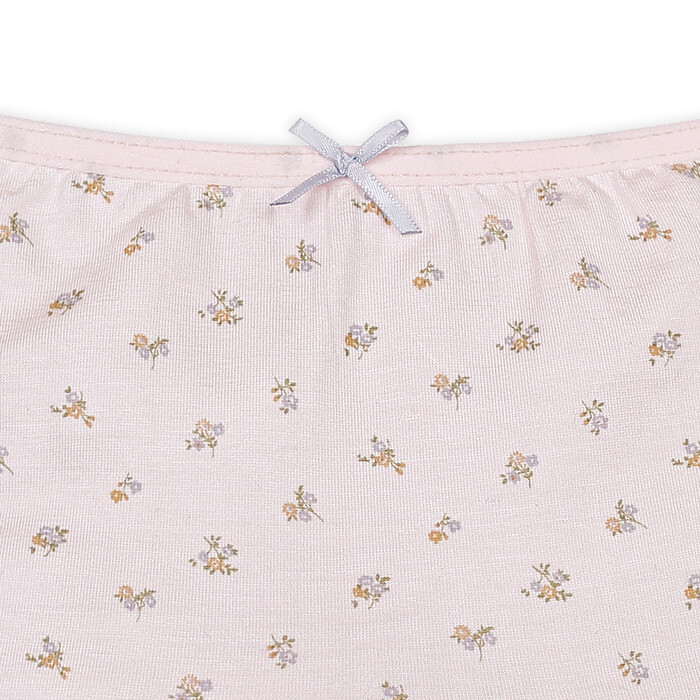 31b5d958b94a9242291fae5d228645d5