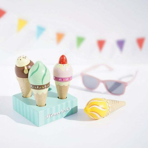 TV328-Ice-Creams-Sunglasses-Bunting-Summer-Roleplay_720x720.jpg