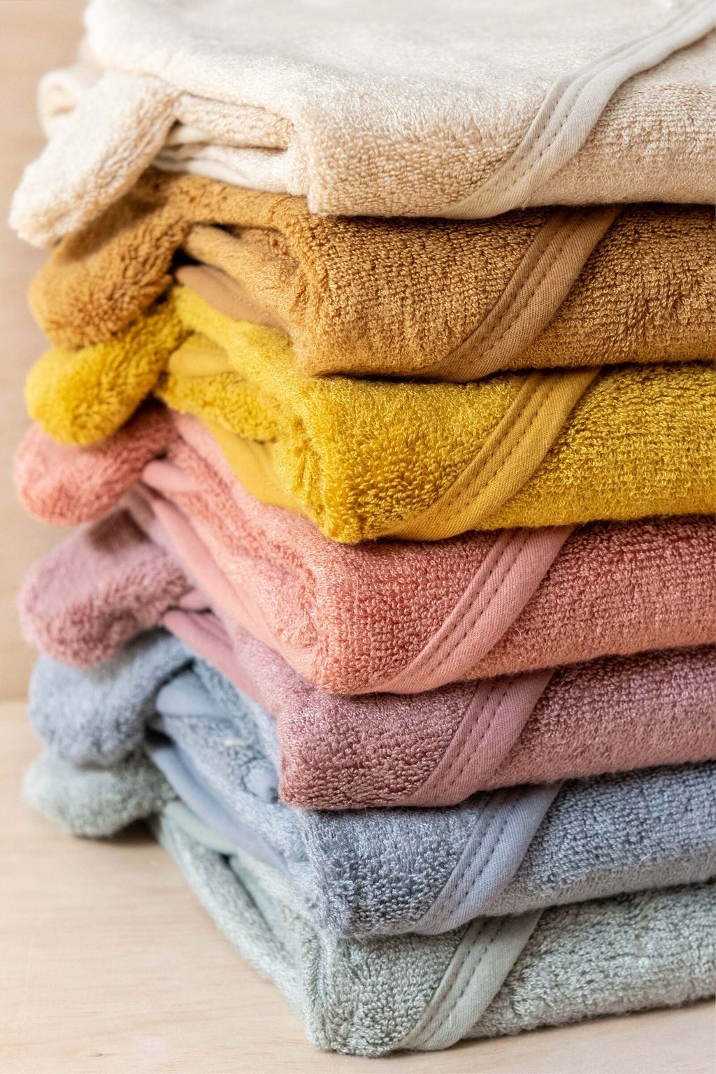 hooded-towel-cloud-cloths-towels-kiin-baby-894267.jpg