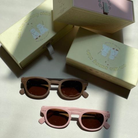 sunglasses-junior-macaroon-konges-slojd