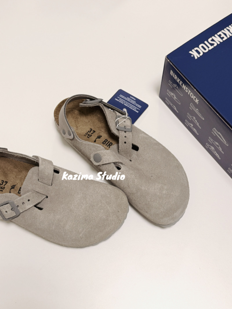 Birkenstock Tokio 石灰灰麂皮鞋款 45 度角展示｜Kazima Studio