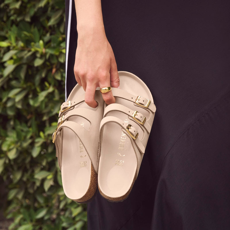25SS_SpringCampaign_OM_1029376_308-large