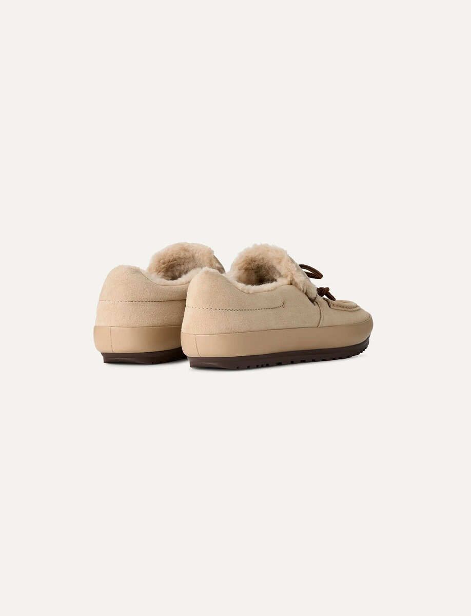 ugg-clog-18-1