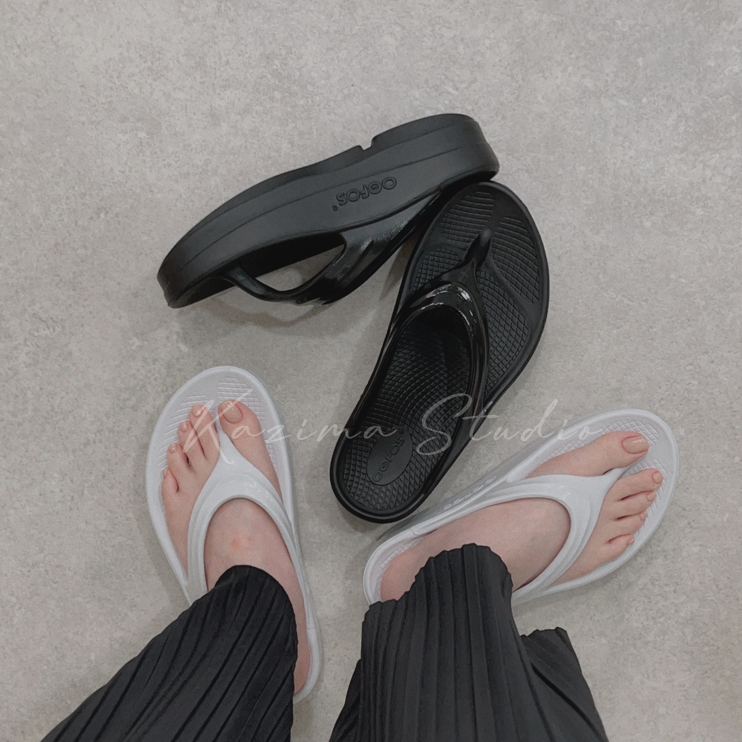 OOFOS OOMEGA 厚底厚底鞋防水拖鞋恢復鞋減壓拖鞋（三色）黑色白色奶茶 