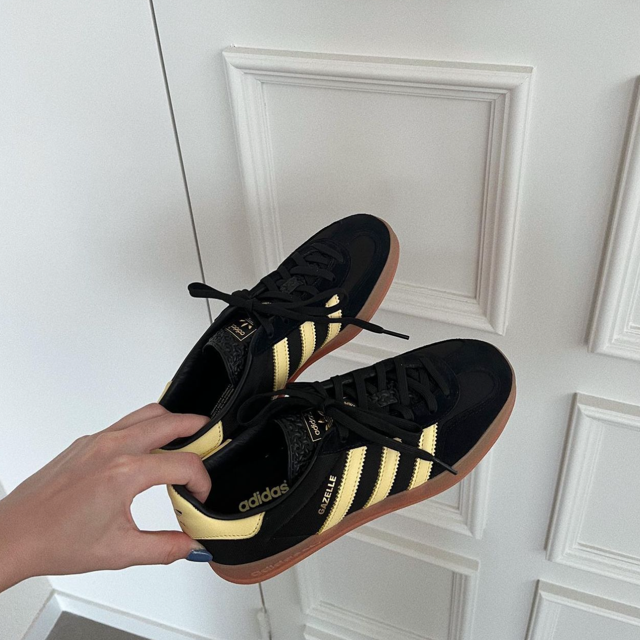 ★人気★ Adidas Gazelle Indoor Core Black Almost Yellow Gum adidas Gazelle Indoor 'Core Black Almost Yellow' | Sneakerjagers